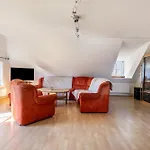 Hus Tingeltut Gerd Clausen