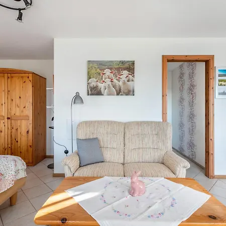 Appartamento Hus Tingeltut Gerd Clausen Pellworm