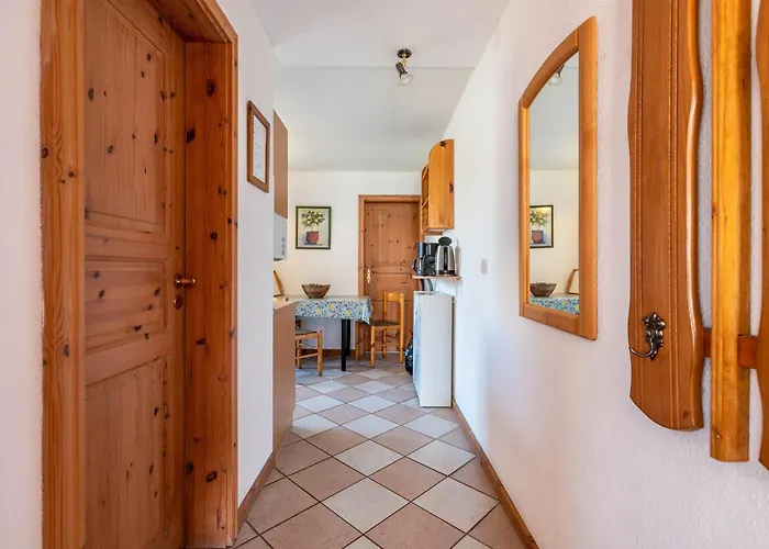 Hus Tingeltut Gerd Clausen *